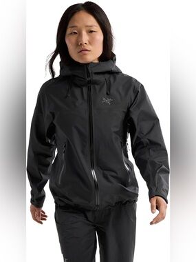 Arc'teryx Women's Black Beta Jacket size: Medium